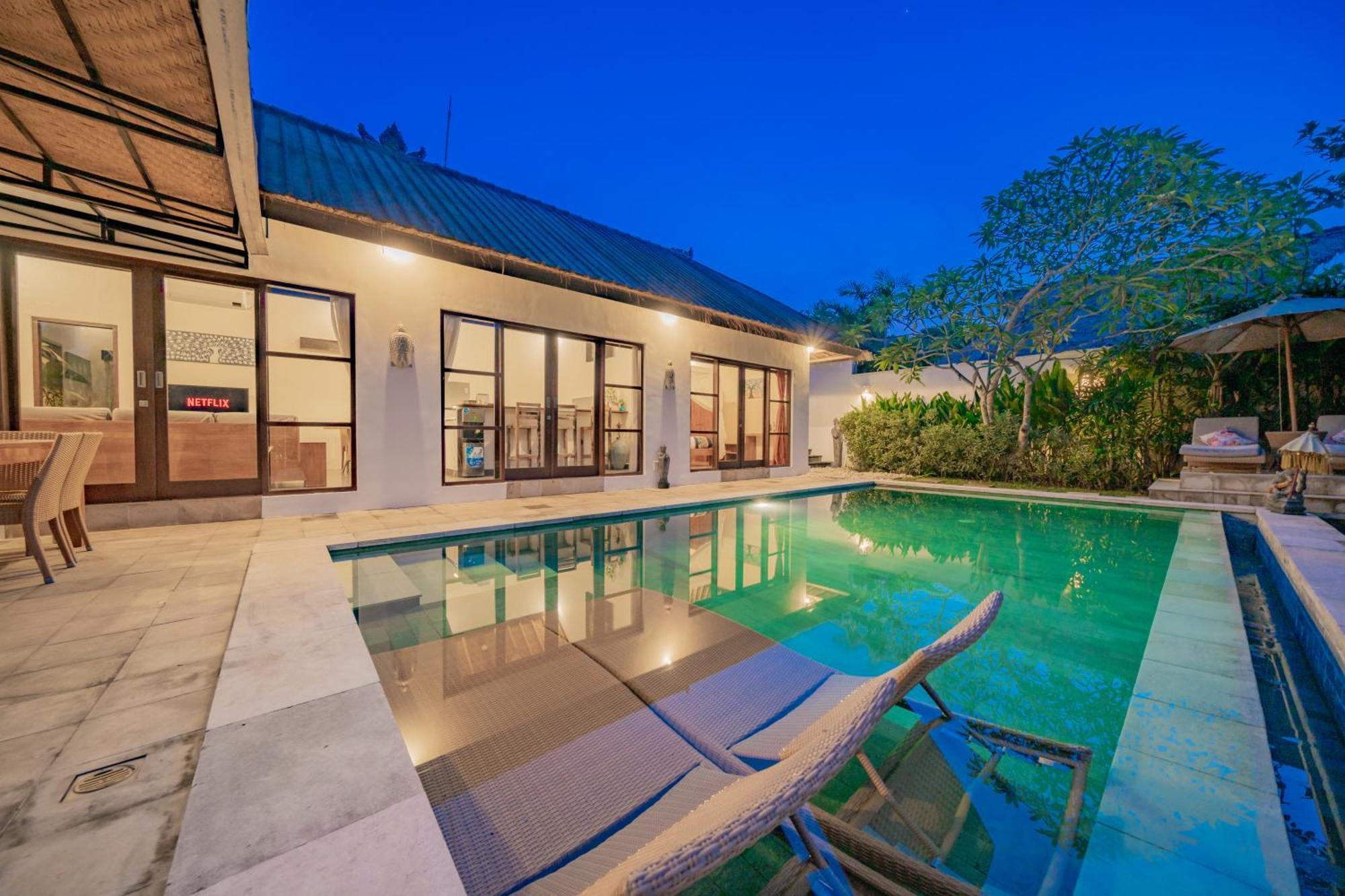 Bali Sunyi Villas ジンバラン エクステリア 写真