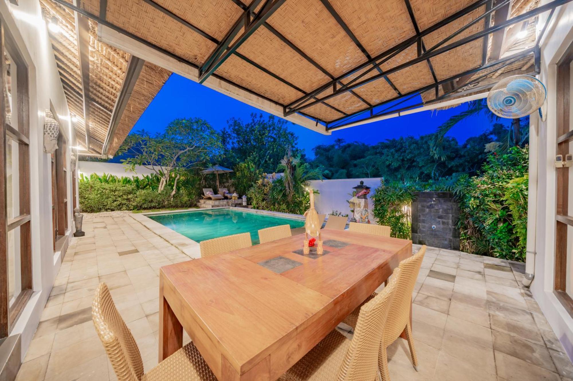 Bali Sunyi Villas ジンバラン エクステリア 写真