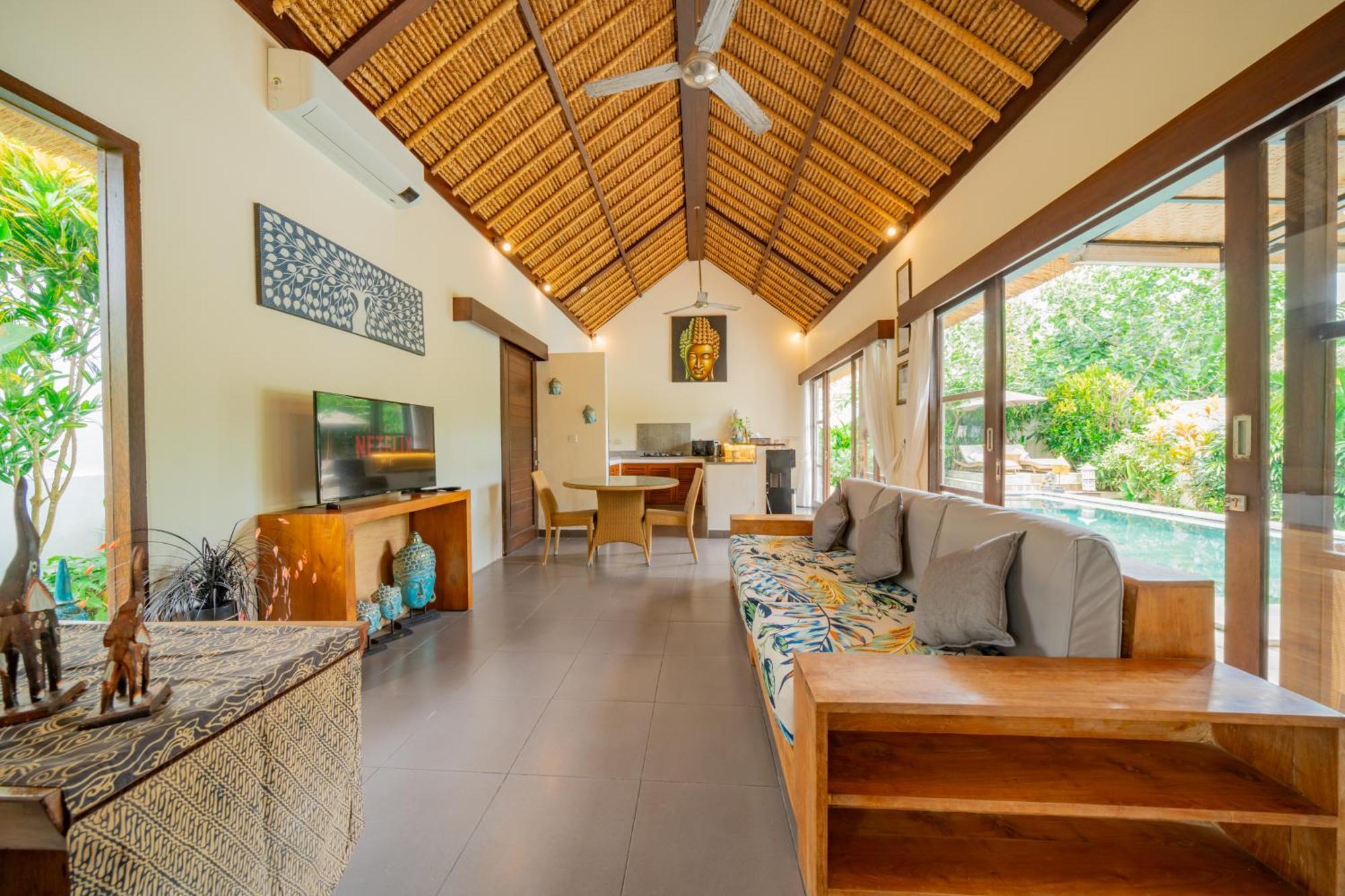 Bali Sunyi Villas ジンバラン エクステリア 写真