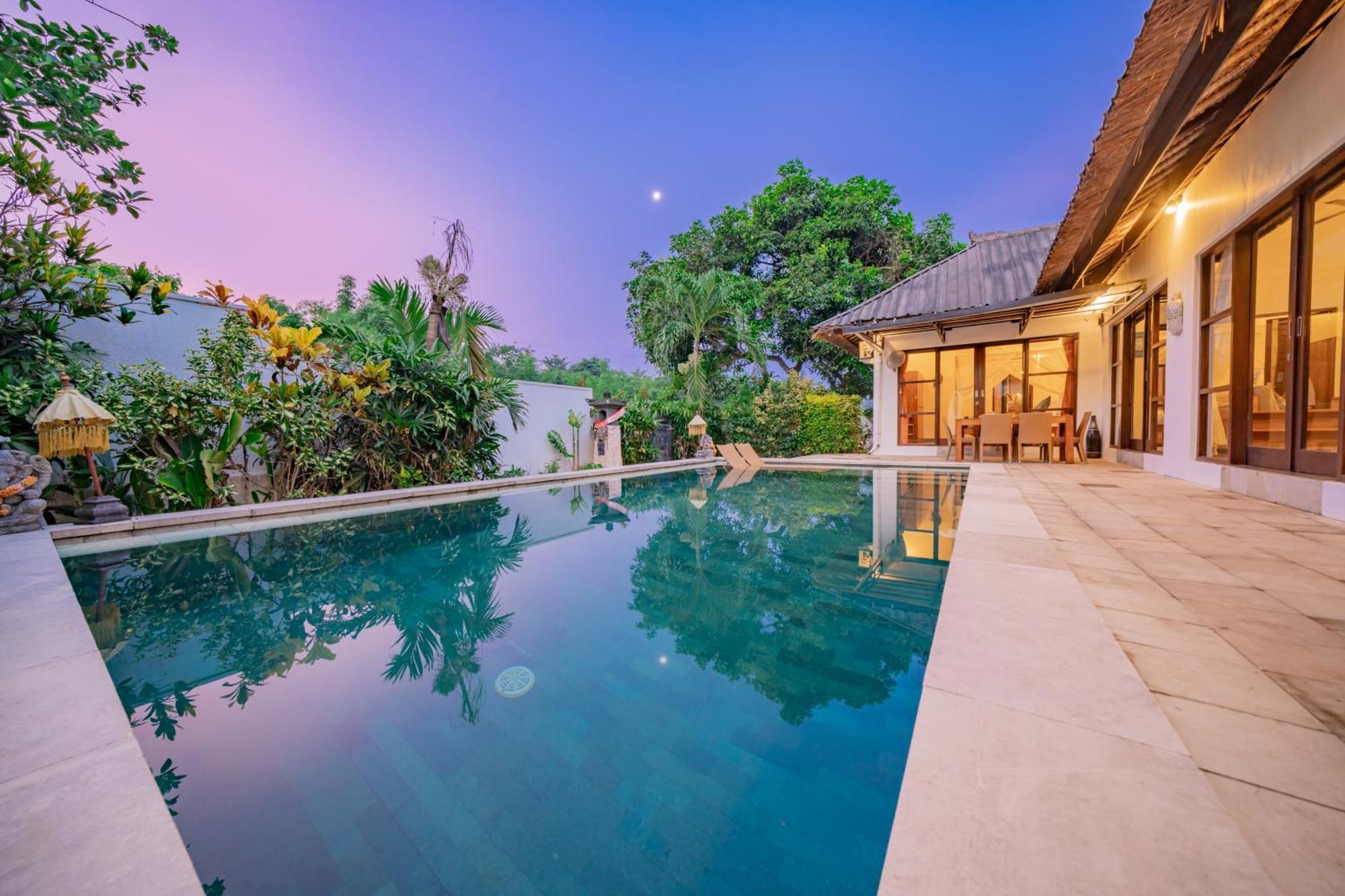 Bali Sunyi Villas ジンバラン エクステリア 写真