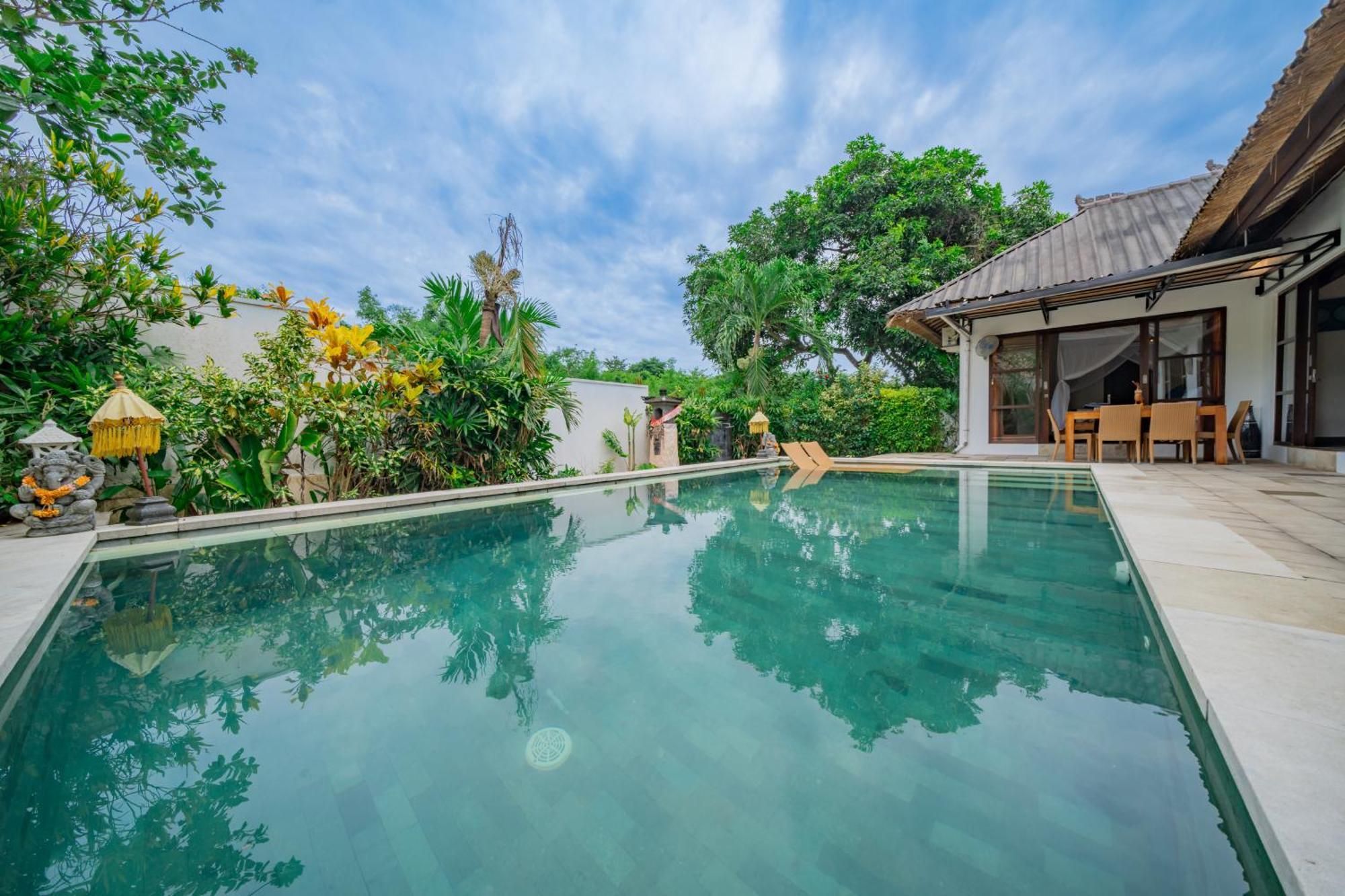 Bali Sunyi Villas ジンバラン エクステリア 写真