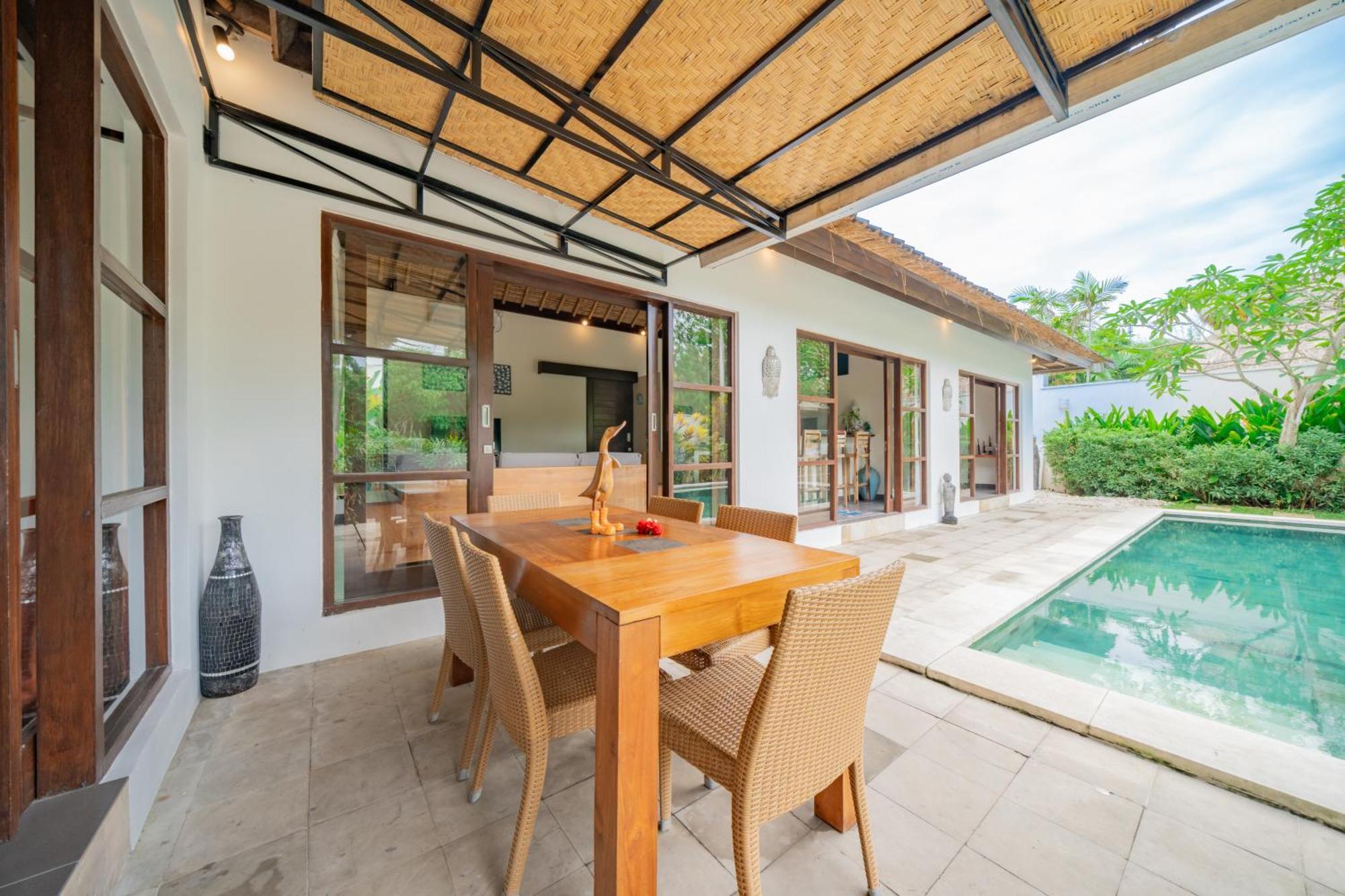 Bali Sunyi Villas ジンバラン エクステリア 写真