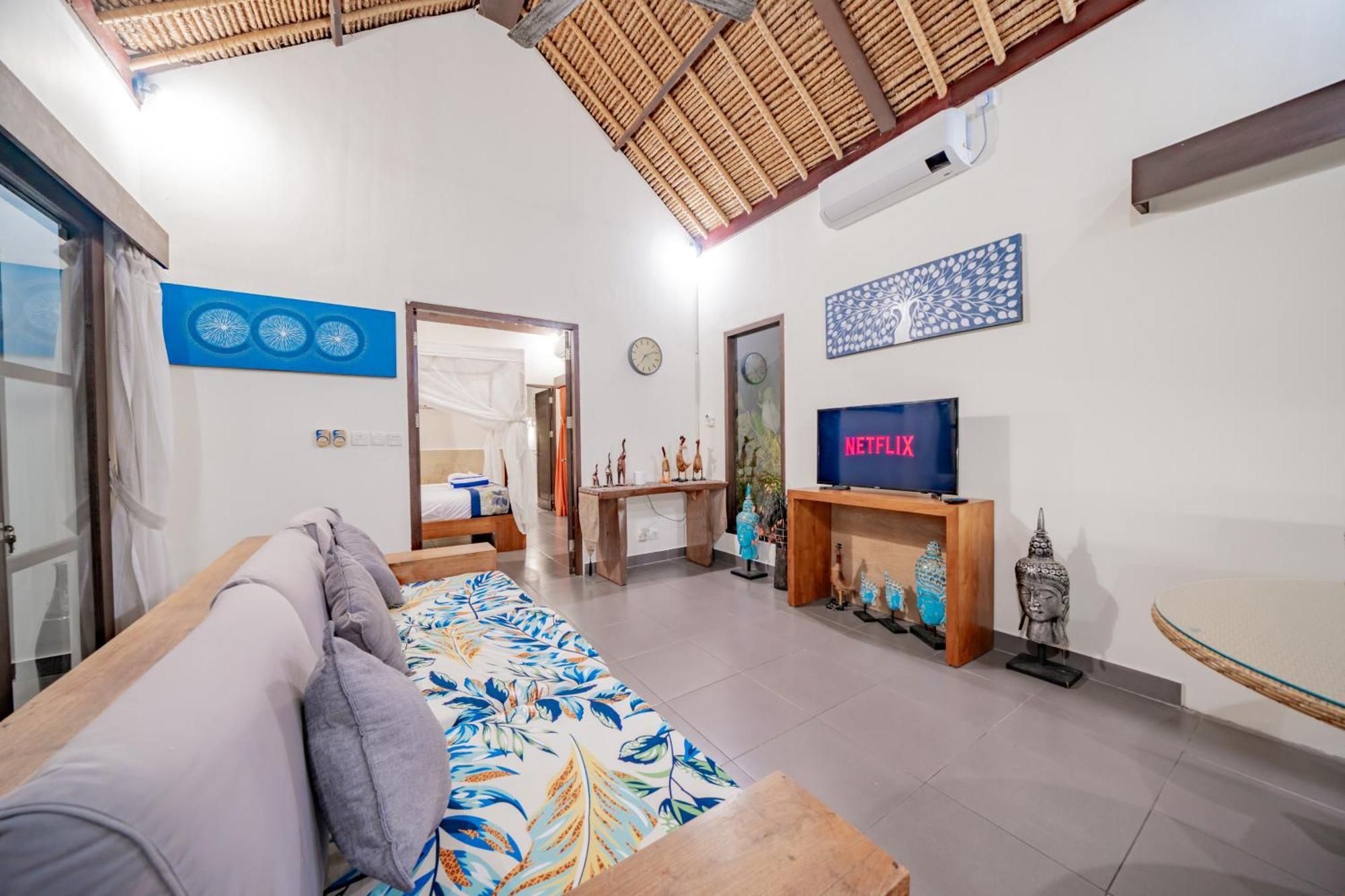 Bali Sunyi Villas ジンバラン エクステリア 写真