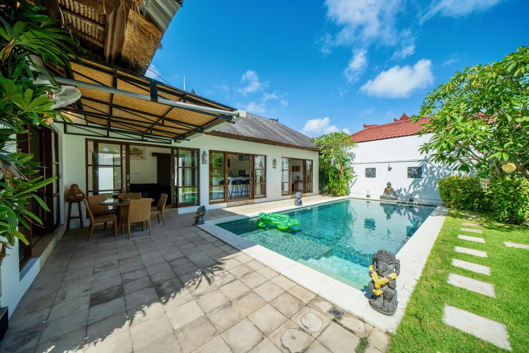 Bali Sunyi Villas ジンバラン エクステリア 写真