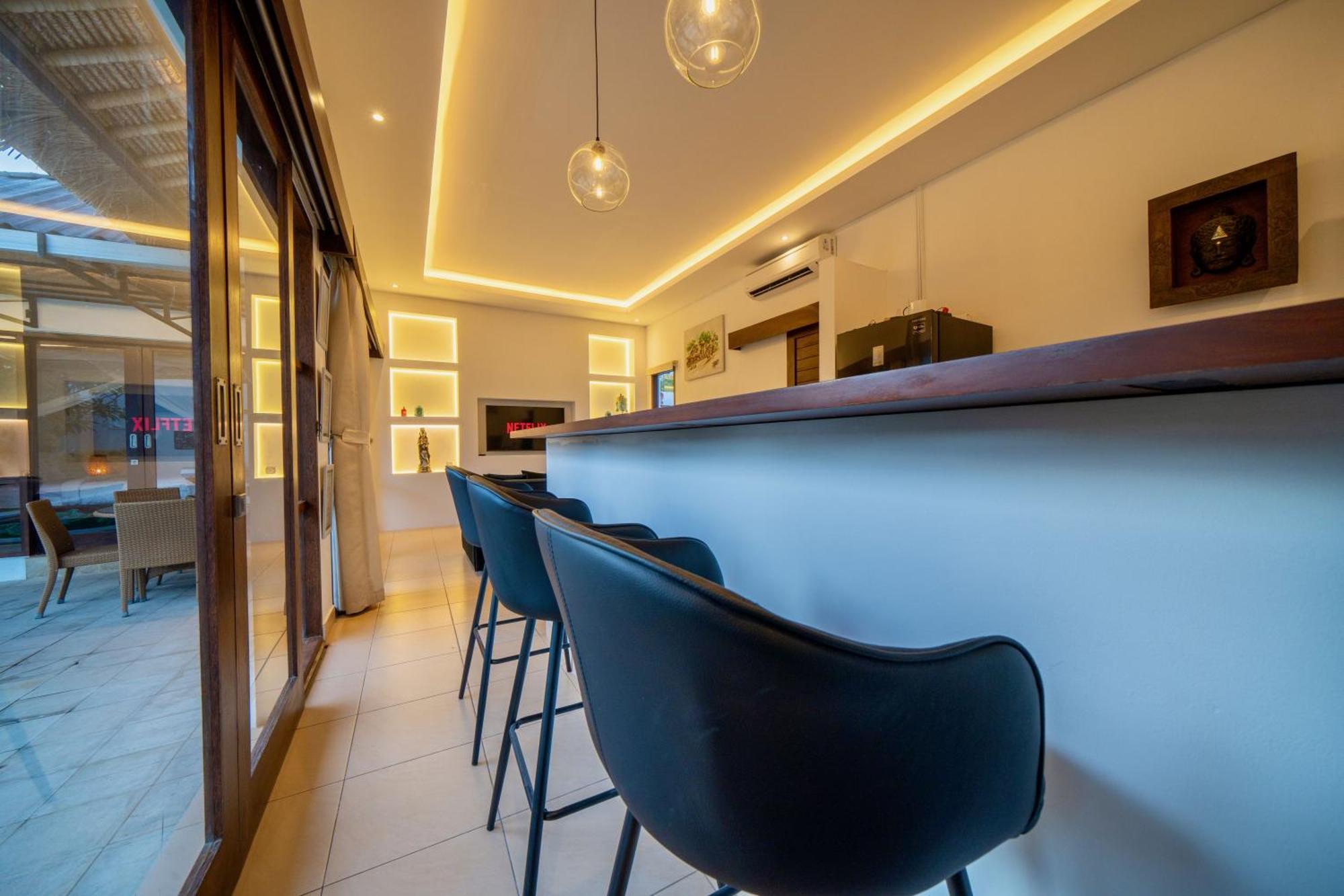Bali Sunyi Villas ジンバラン エクステリア 写真