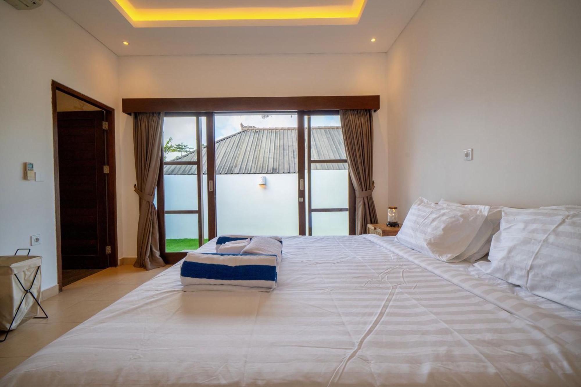 Bali Sunyi Villas ジンバラン エクステリア 写真