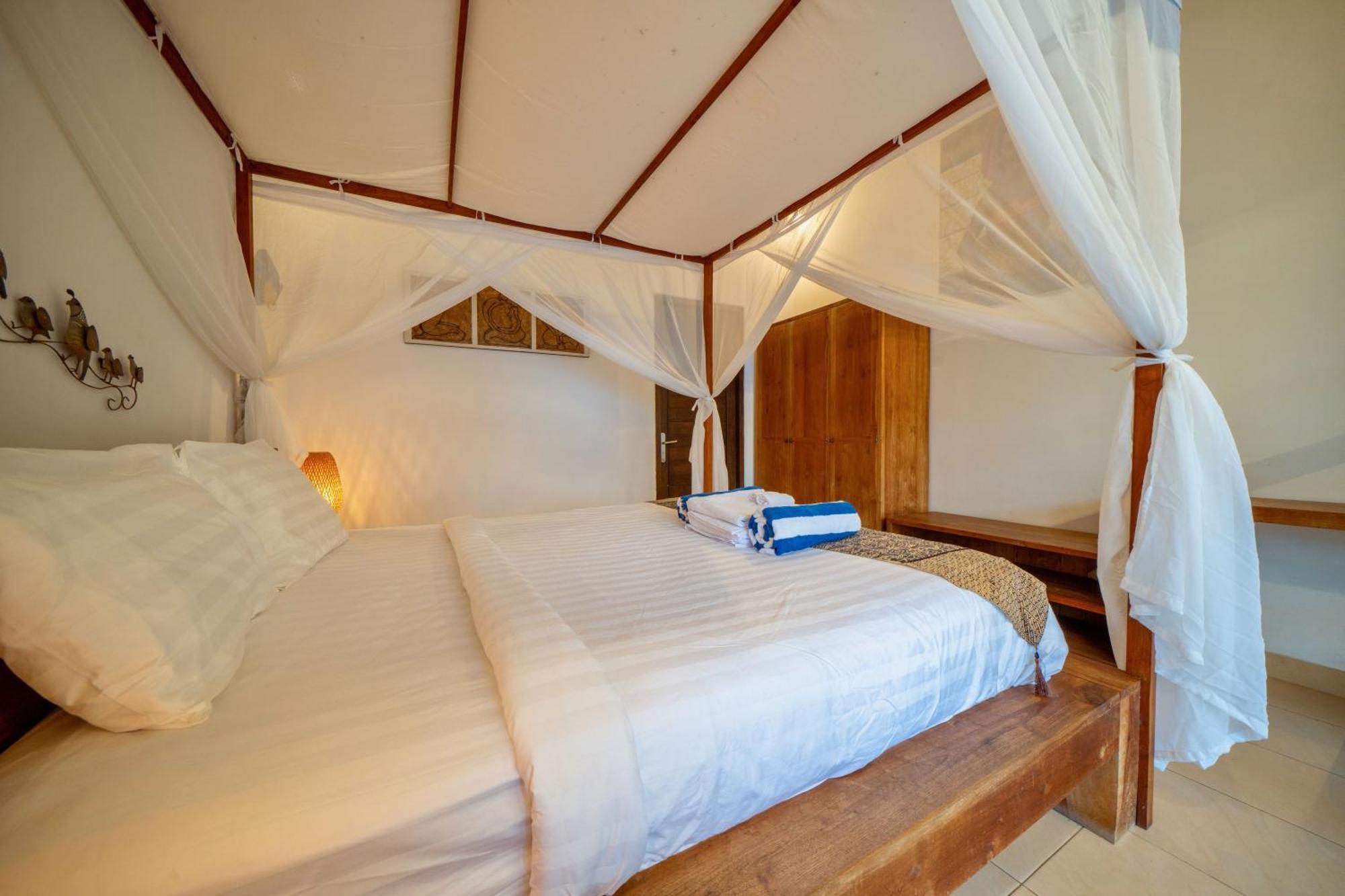 Bali Sunyi Villas ジンバラン エクステリア 写真