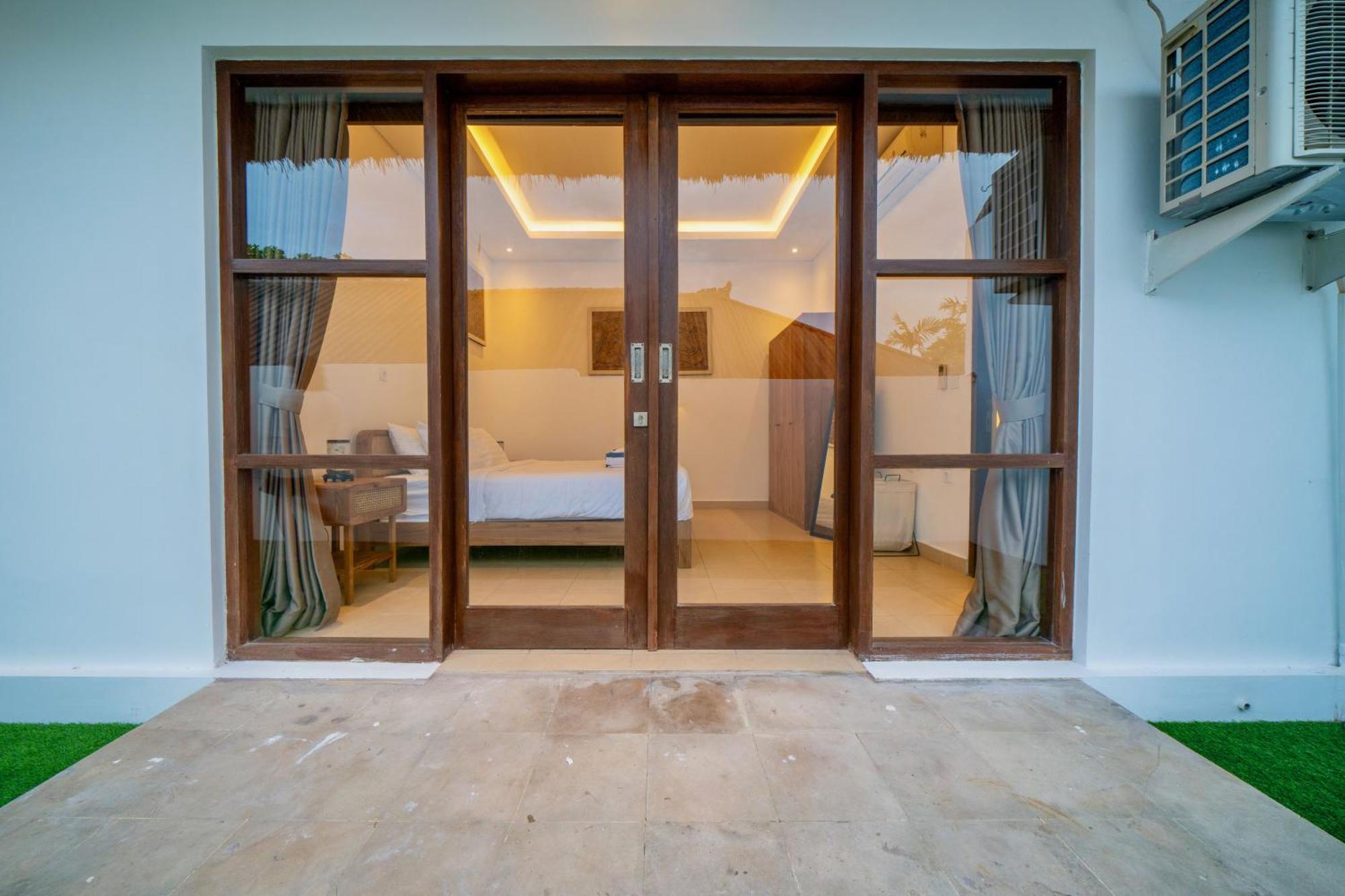 Bali Sunyi Villas ジンバラン エクステリア 写真