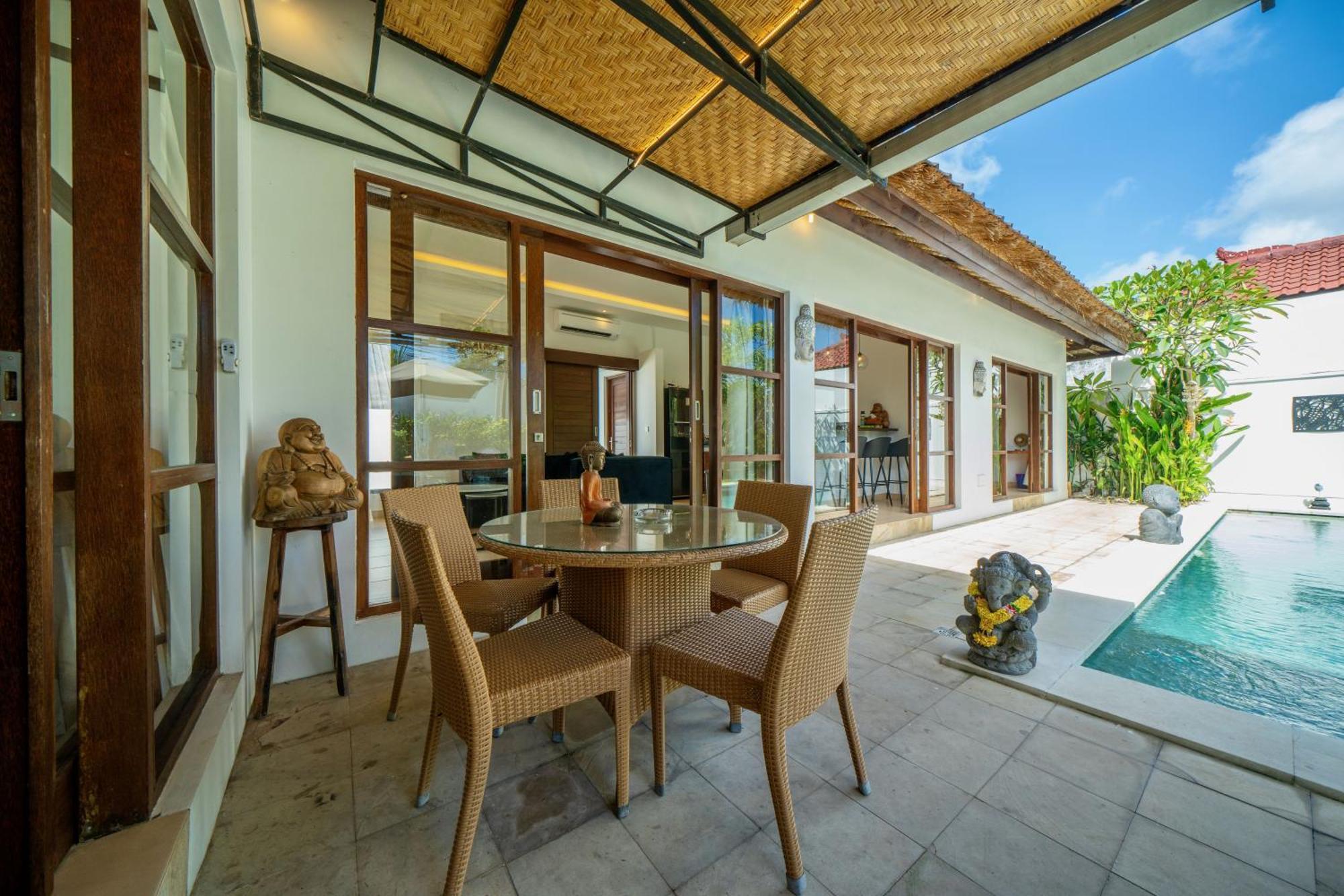 Bali Sunyi Villas ジンバラン エクステリア 写真