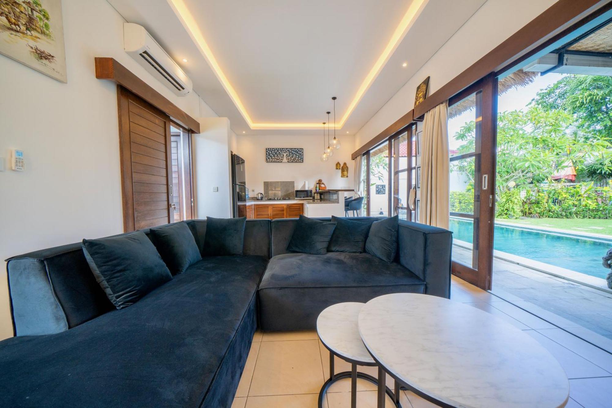 Bali Sunyi Villas ジンバラン エクステリア 写真